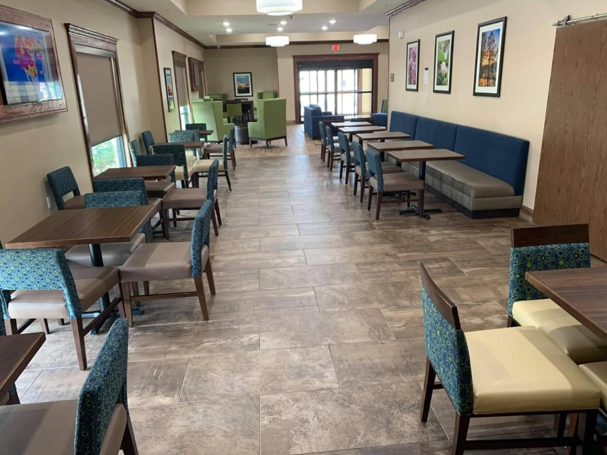Comfort Suites West Monroe Near Ike Hamilton Expo Center ภายนอก รูปภาพ