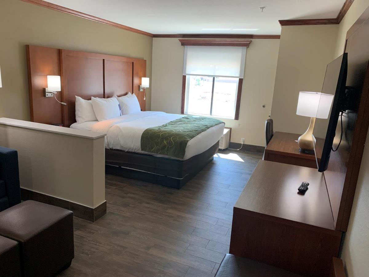 Comfort Suites West Monroe Near Ike Hamilton Expo Center ภายนอก รูปภาพ