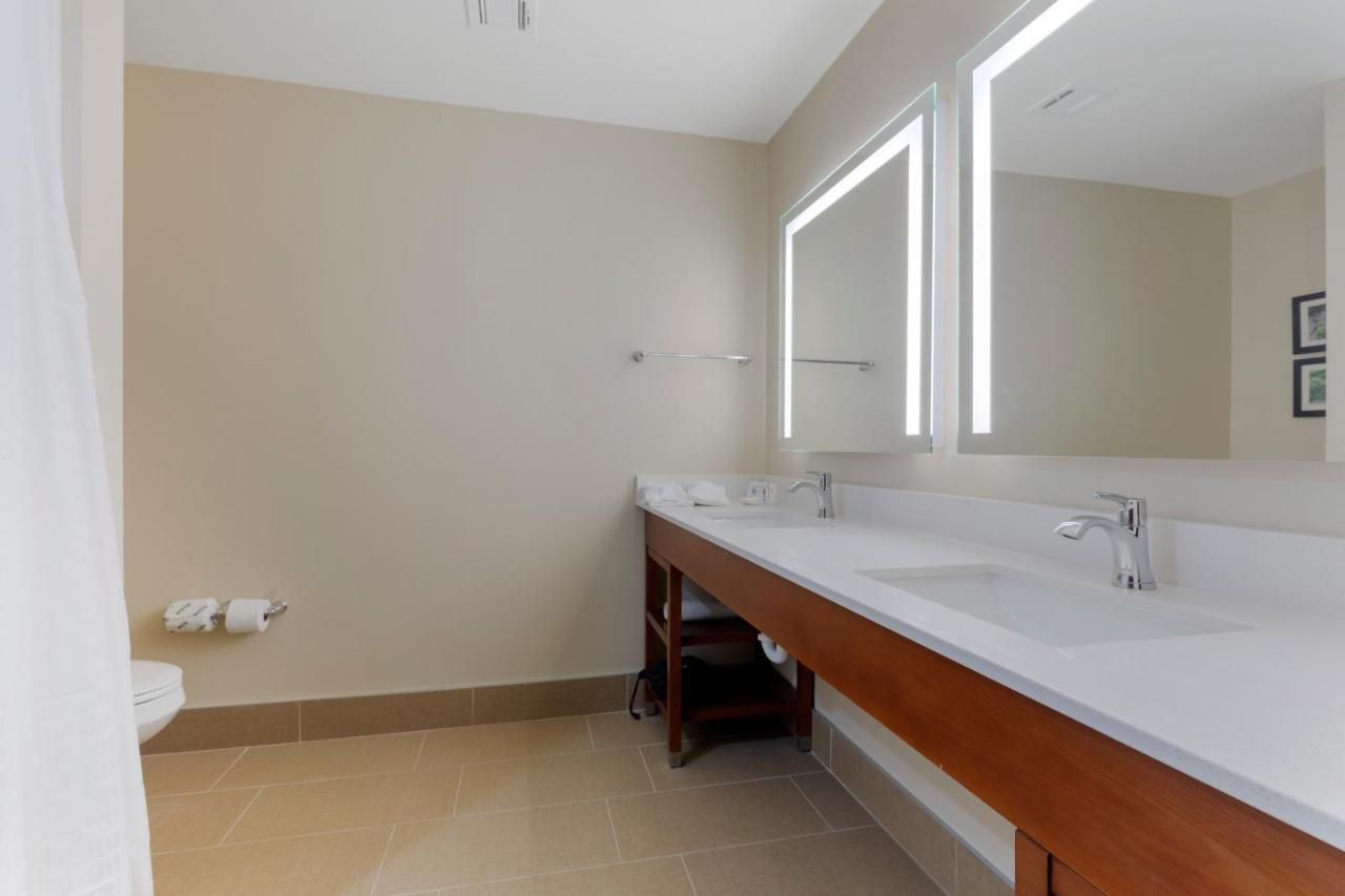 Comfort Suites West Monroe Near Ike Hamilton Expo Center ภายนอก รูปภาพ